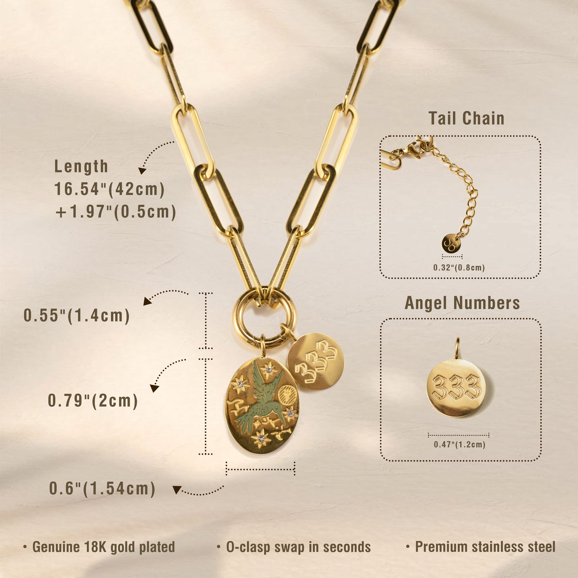 Size guide for the SILVBREEZE 18K gold-plated paperclip O-clasp charm-holder necklace: chain 42 cm + 5 cm extender, 1.4 cm O-clasp, 2.0 cm green bird pendant, 1.2 cm angel number disc; premium stainless steel.